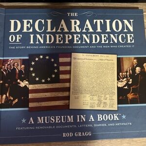 Declaration of Independence. A Museum in a Book.